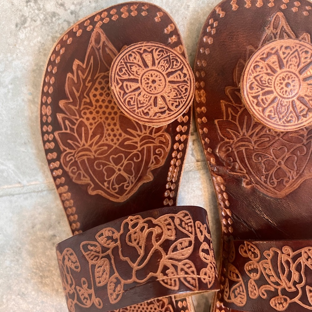 Embossed Leather Indian Sandals Shoes